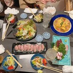 北海鮮魚と比内鶏 東北郷土料理の個室居酒屋 会津商店 - 