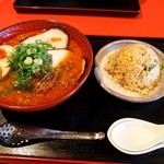 Men Chubo Kaen - 再訪してスペシャル坦々麺（汁あり）も食べてみた