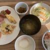 Hotel Global View Hachinohe - 焼きうどん？かなり謎の味付けだったが、米や津軽漬けなどの地産品も味わえる。