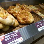 Saint Marc Cafe Eapotooku Nagoya Ten - パンも売ってます