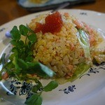 Izakaya Tenshin - 日替わりチャーハンは鮭とレタスの