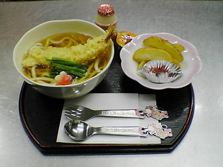 やまが - お子様ｾｯﾄ　天ぷらうどん　450円