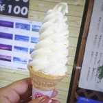 菅平牧場 売店 - 高原ソフトクリーム（バニラ）