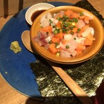 HARAIPPAI Musashikosugi Ten - お店お勧めの海鮮爆弾（１２９８円）