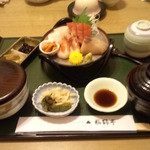 日本料理福鶴亭 - 刺身定食