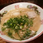 ラーメン屋 - ラーメン 税込650円