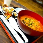 Kaoru Aji - プルコギキンパ　ハーフ　ラーメン(￥850)。かなりお腹を満たすことができました。