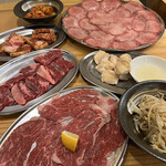 Taishu Horumon Yakiniku Kemuriki Gifu Ekimae Ten - 