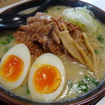 La~ Men Dokoro Gouya Kamo Ten - トロ肉味噌ラーメン