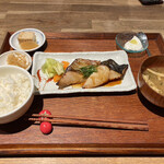 Ashi Teishoku & Diner - 