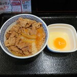 Yoshinoya Nishi Nippori Ten - 牛丼（並）と生卵