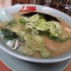 Yamaoka Ya Nagaoka Ten - 醤油ラーメン(中盛)薬味ネギLINEクーポン利用