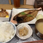 Himonoya Kanbee - サバ文化干し定食