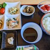 Kominka Cafe Soba Dokoro Midori - 蕎麦定食の惣菜〜蕎麦は別盛り