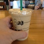 Starbucks Coffee Fukuoka Shingu Ten - コーヒーフラペチーノは￥４２０である