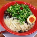 Makoto Ya Kindaimae Ten - H.25.7.19.夜 牛醤ラーメン(博多風細麺・ネギ多め) 630円