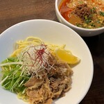 四川担担麺 阿吽 - 