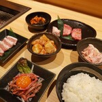 Sumibi Yakiniku Nakao Shoten - 