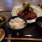 鮎亭 - ポークソテー定食(¥1,300)