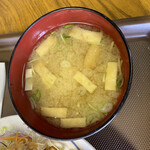 むさしや食堂 - 味噌汁も良き♫