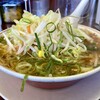 ラーメン魁力屋 - 「みそ野菜ラーメン」890円也＋税。