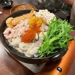 コジーナ邸 鶏白湯ラーメンと豪快な居酒屋料理＆鍋 - メイン写真: