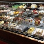 Cake House FUKUYA - 2013.9.4(水)19時 テイクアウト 苺ショートミルフィーユ共に400円 (^_^)