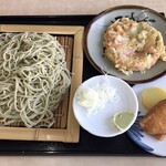 Men Dokoro Funashoku - ざる蕎麦　かき揚げ　お稲荷さん