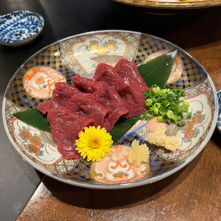 【本店大受歡迎!】久留米產馬肉刺身