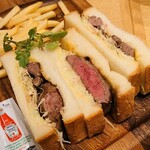 Cafe & Beer Restaurant Miya Hanedakukoten - 