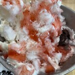 たい焼き あかり - 追いシロップ付きで最後までおいしくいただけました。中にはバニラアイスクリーム入り。