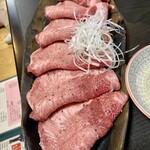 Wagyu Yakiniku Hayashiya - 特選牛タン@2,200円