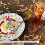 アメリ - 料理写真:「チーズケーキ ドリンク付」1,000円税込み♫