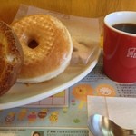 mister Donut Sakado Ekimae Shop - 