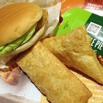 マクドナルド - これで220円！！
三角マロンパイすごく美味しい(^O^)