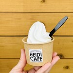 HEIDI CAFE - ソフトクリーム　370円