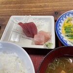 日の出寿し食堂 - 刺身