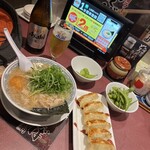 Marugen Ramen Satte Ten - ねぎ肉そば、丸源餃子、枝豆、瓶ビール