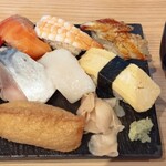 Sushi Sake Sakana Sugitama Urabukuro Ten - 寿司。これだったら定食食べに行くわ