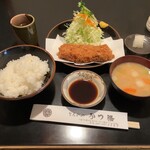 かつ膳 - 上ヒレカツ定食