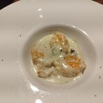 LA CHIAVE - かぼちゃのニョッキ、チーズソース。これ、とても美味しかった！柔らかめでとろりとした食感のニョッキにゴルゴンゾーラの旨味が詰まったチーズソースが合う！