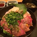 和食れすとらん天狗 - 寒ブリ香味漬け丼