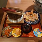 Niku no Yoichi Gifu Yatsushiro Ten - ●よいちの満腹定食　1,200円
                        
                        を注文してみた
                        
                        Google生成AIに書いてあったように
                        
                        ■追加メニューの「牛タンミニカレー」は
                        200円で提供されています
                        
                        頼み忘れ❔(笑)