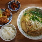 まつむら屋 - ラーメン定食