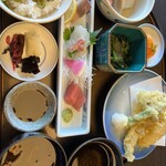 Japanese cuisine Unkai - 