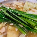 山内農場 -  もつ鍋（醤油）1,208円