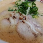 Fufu Ramen Takamatsu Busshoyama Ten - とんこつラーメン