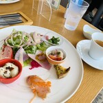 GRILL & BAR DINING San Daimaru Umeda Ten - 