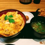 Tori Sanwa Sendai Mitsukoshi - そぼろ親子丼(唐揚げセット)