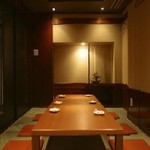 Yakitori Zanmai Kurofune Kokura Honten - 落ち着いた雰囲気の店内☆彡4名様より人気の個室がございます！！